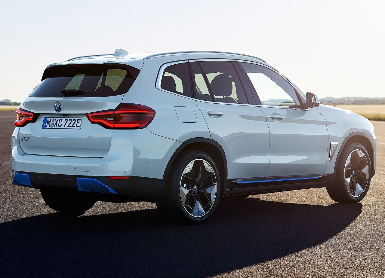 2021 - BMW iX3, foto 29