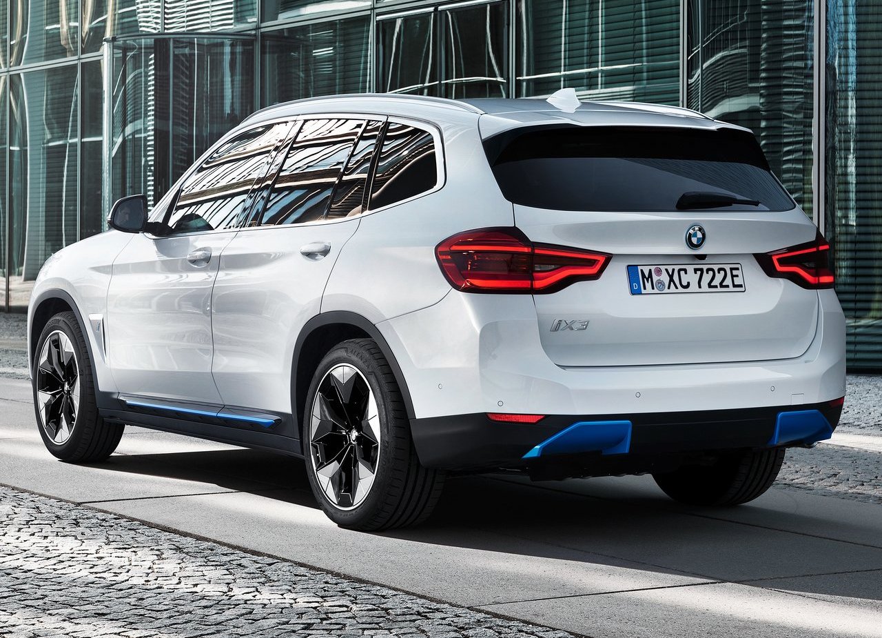 2021 - BMW iX3, foto 31