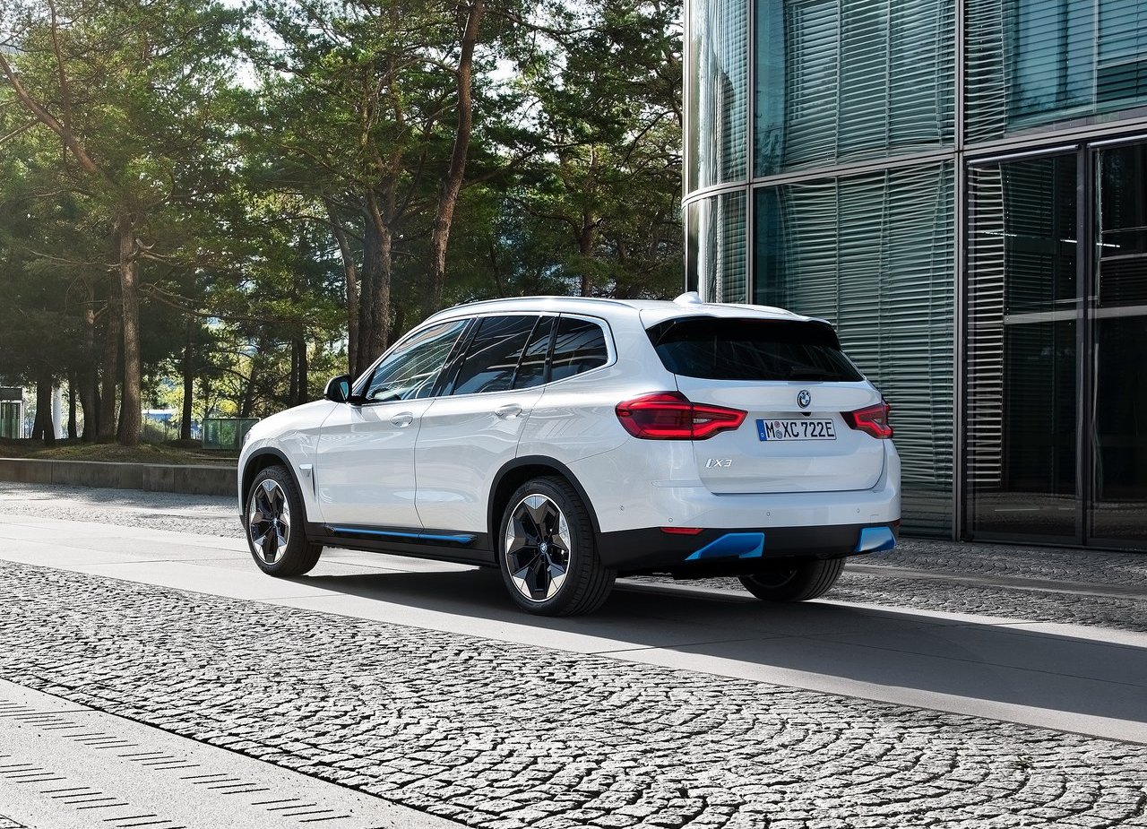 2021 - BMW iX3, foto 33