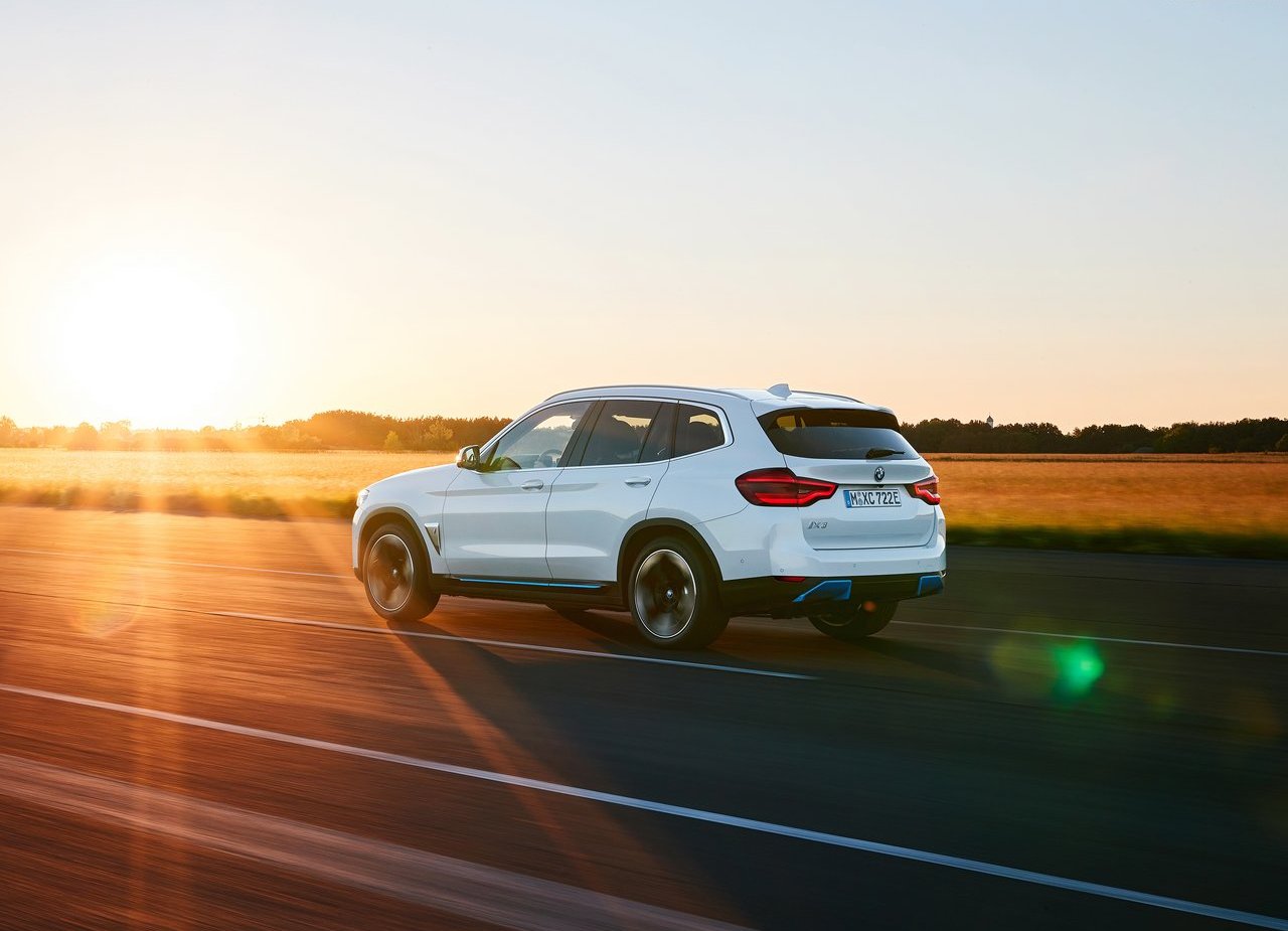 2021 - BMW iX3, foto 36