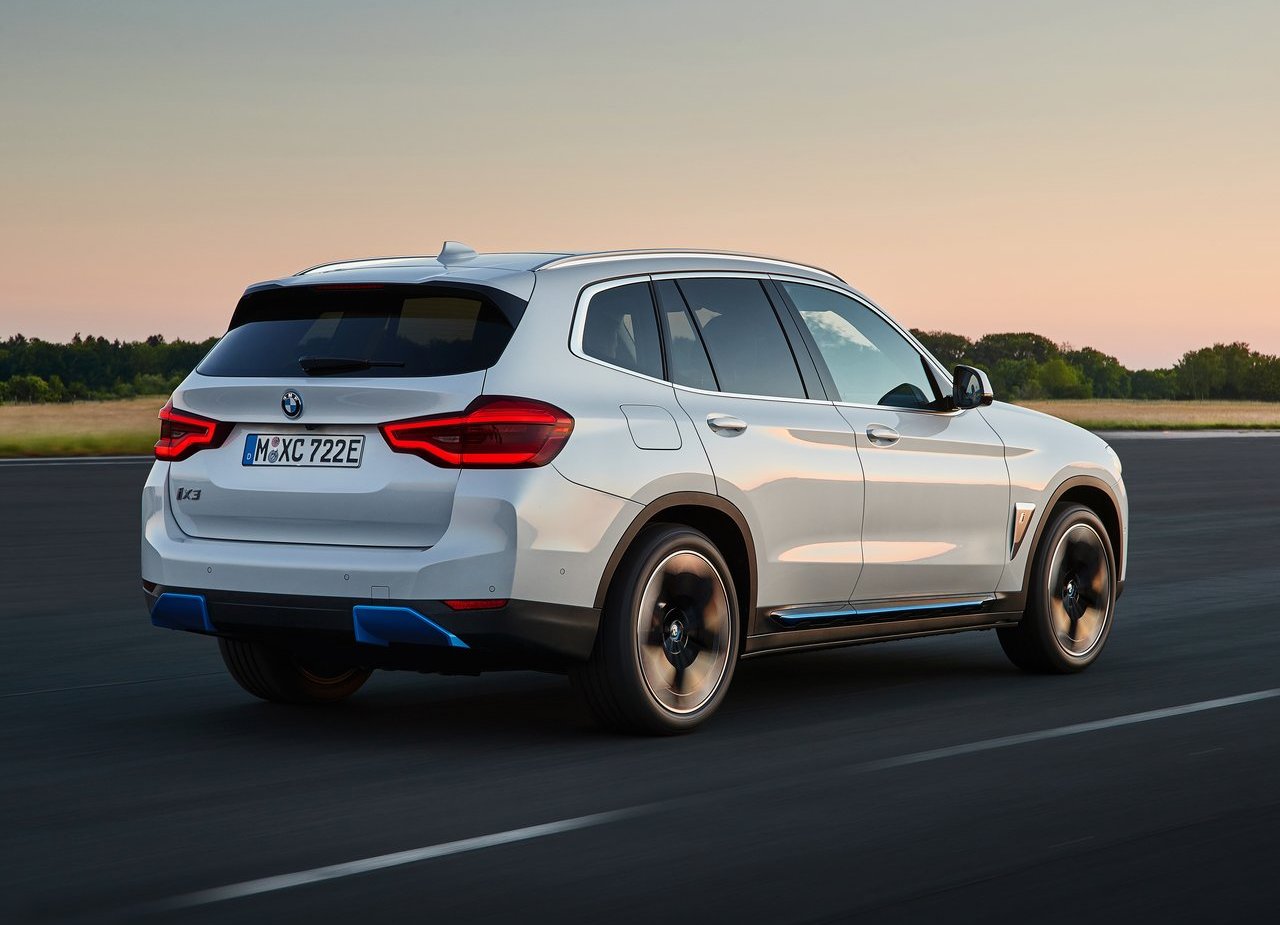 2021 - BMW iX3, foto 37