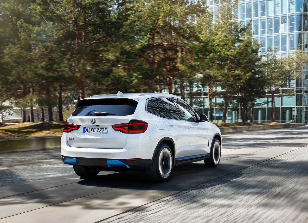 2021 - BMW iX3, foto 40
