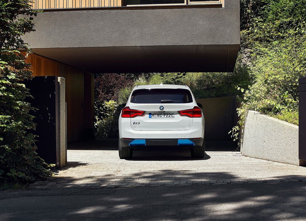 2021 - BMW iX3, foto 43