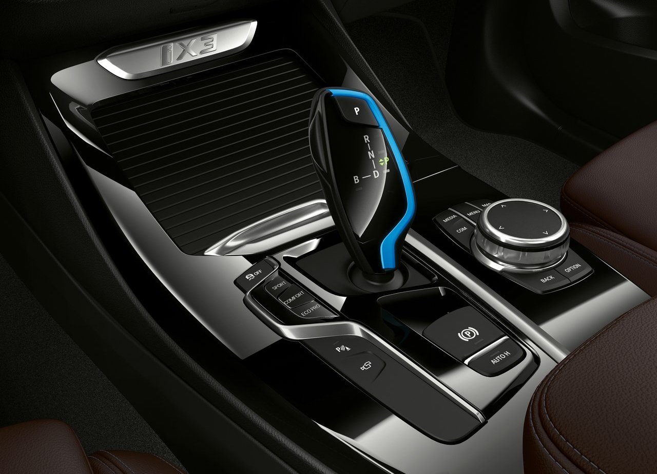 2021 - BMW iX3, foto 48