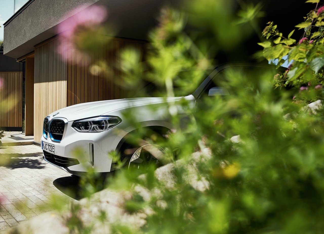 2021 - BMW iX3, foto 52