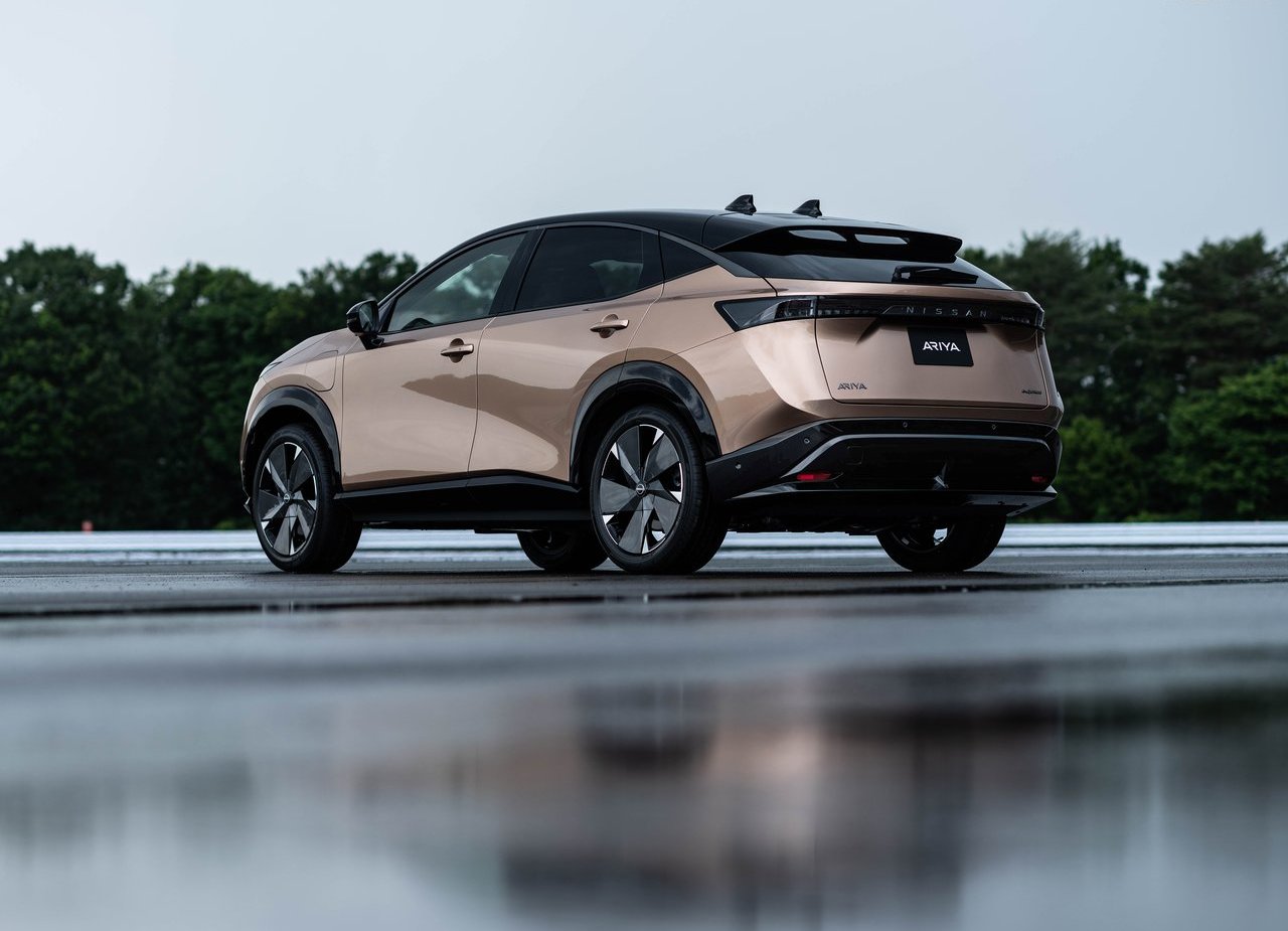 2021 - NISSAN ARIYA, foto 10