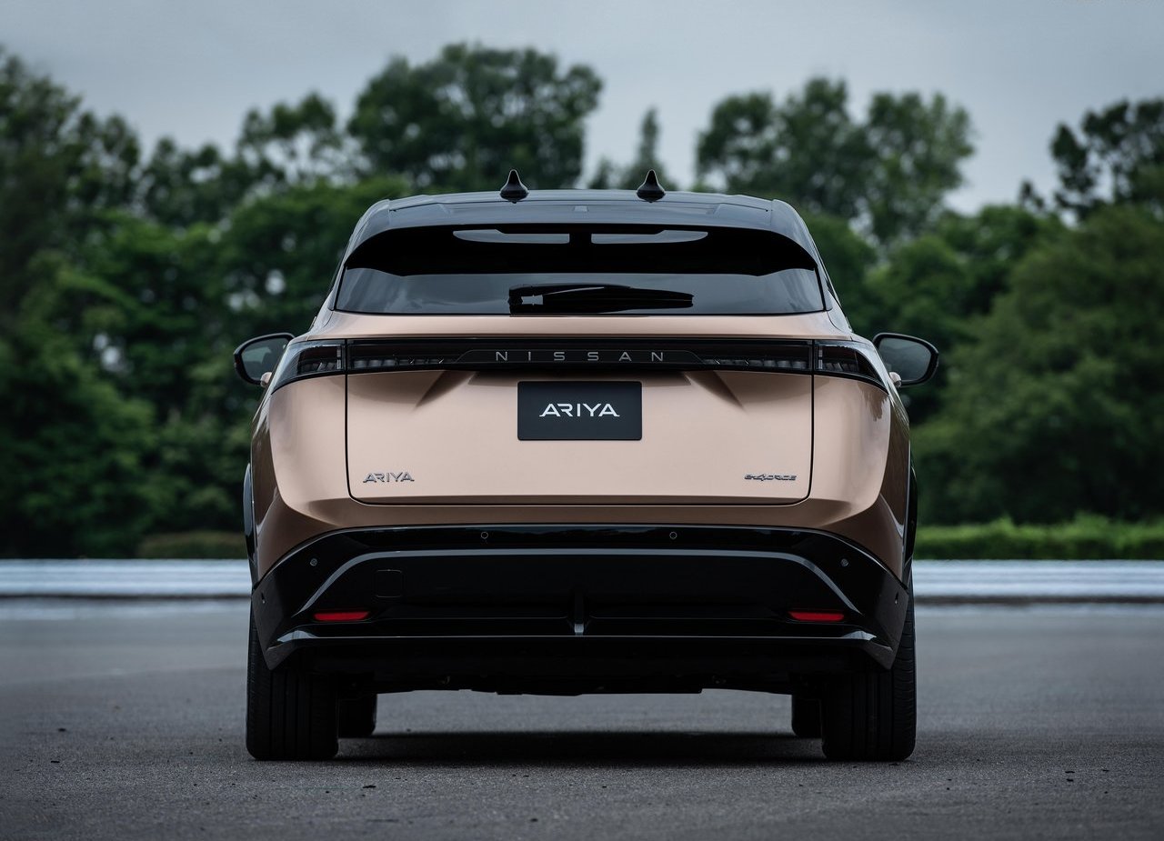 2021 - NISSAN ARIYA, foto 16