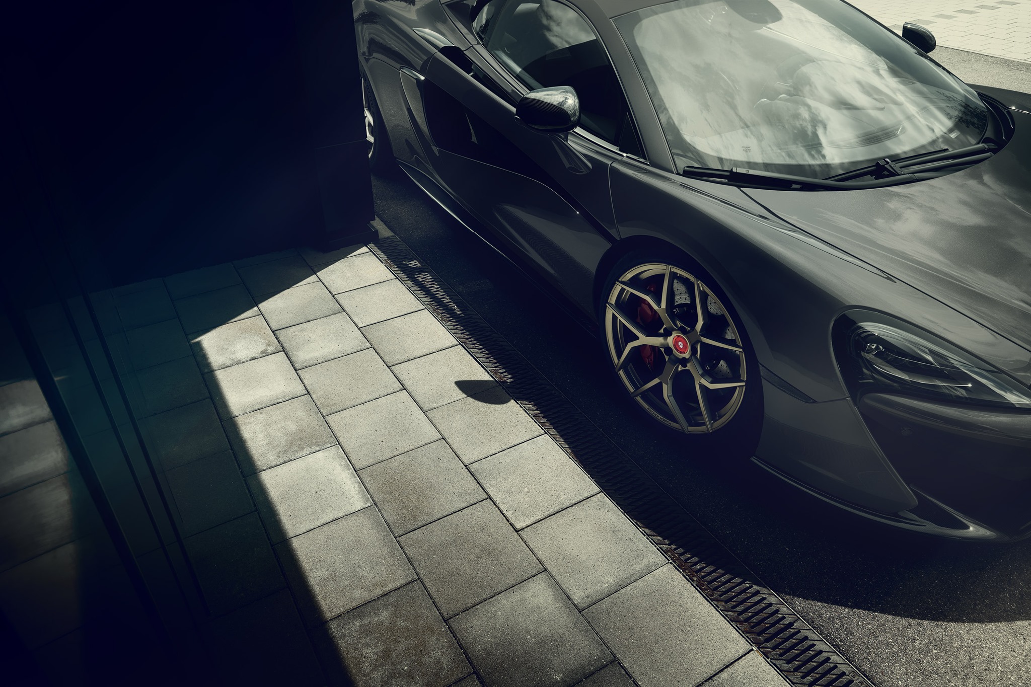 McLAREN 570S ‘666S’ BY POGEA RACING, foto 3