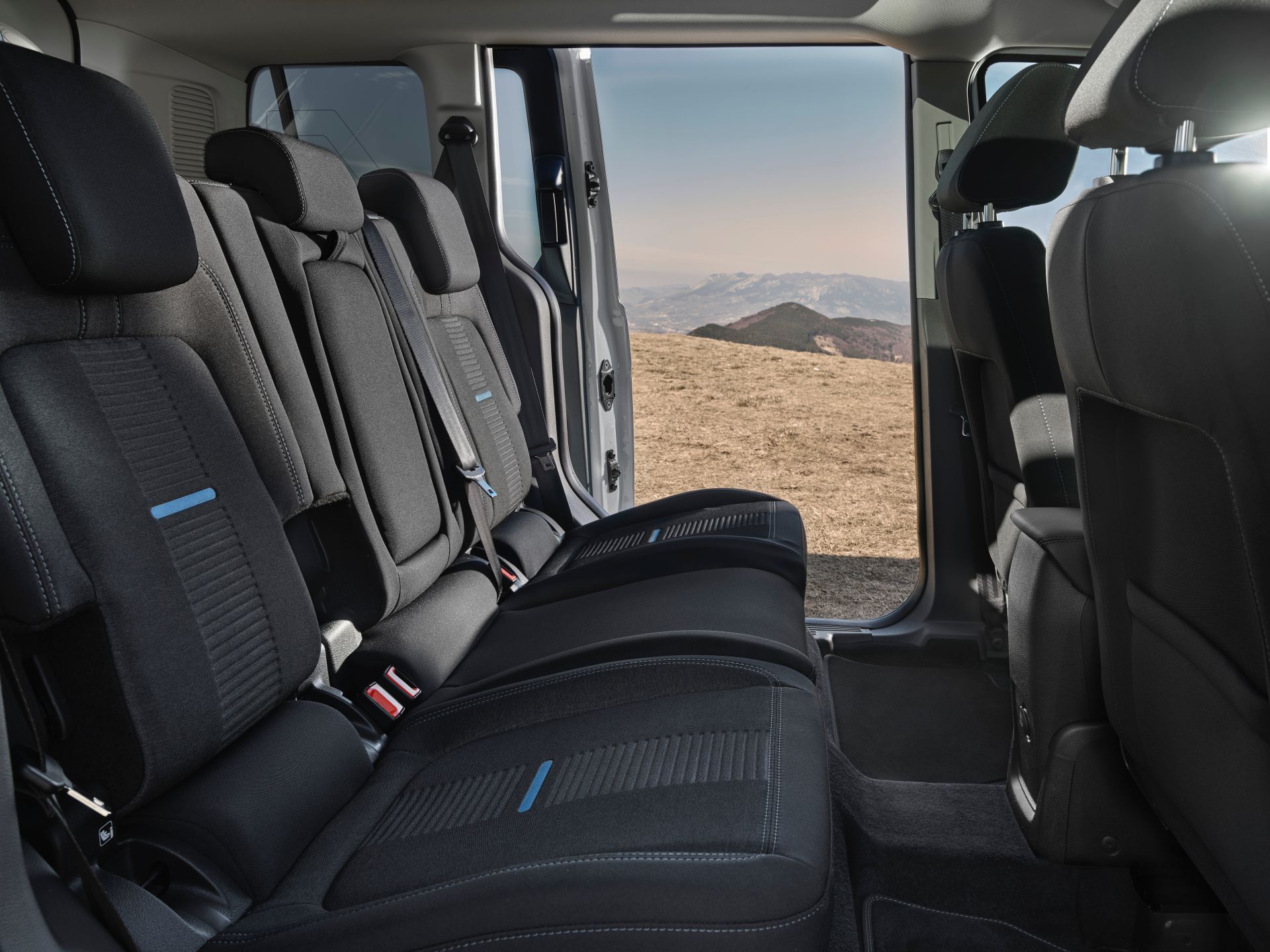 FORD TOURNEO & TRANSIT CONNECT ACTIVE, foto 11