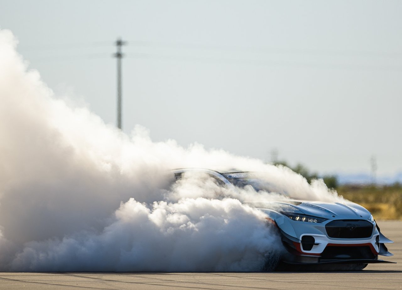 2020 - FORD MUSTANG MACH-E 1400 CONCEPT, foto 7