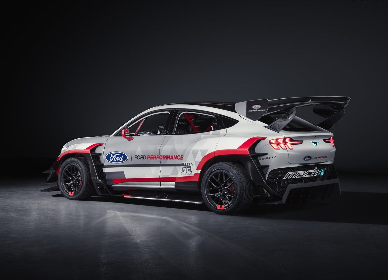 2020 - FORD MUSTANG MACH-E 1400 CONCEPT, foto 38