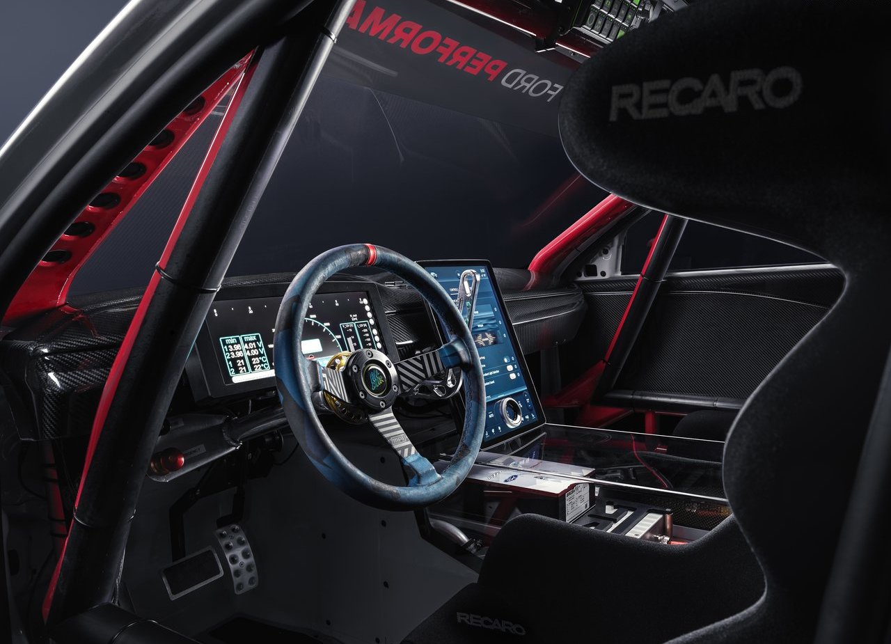 2020 - FORD MUSTANG MACH-E 1400 CONCEPT, foto 43