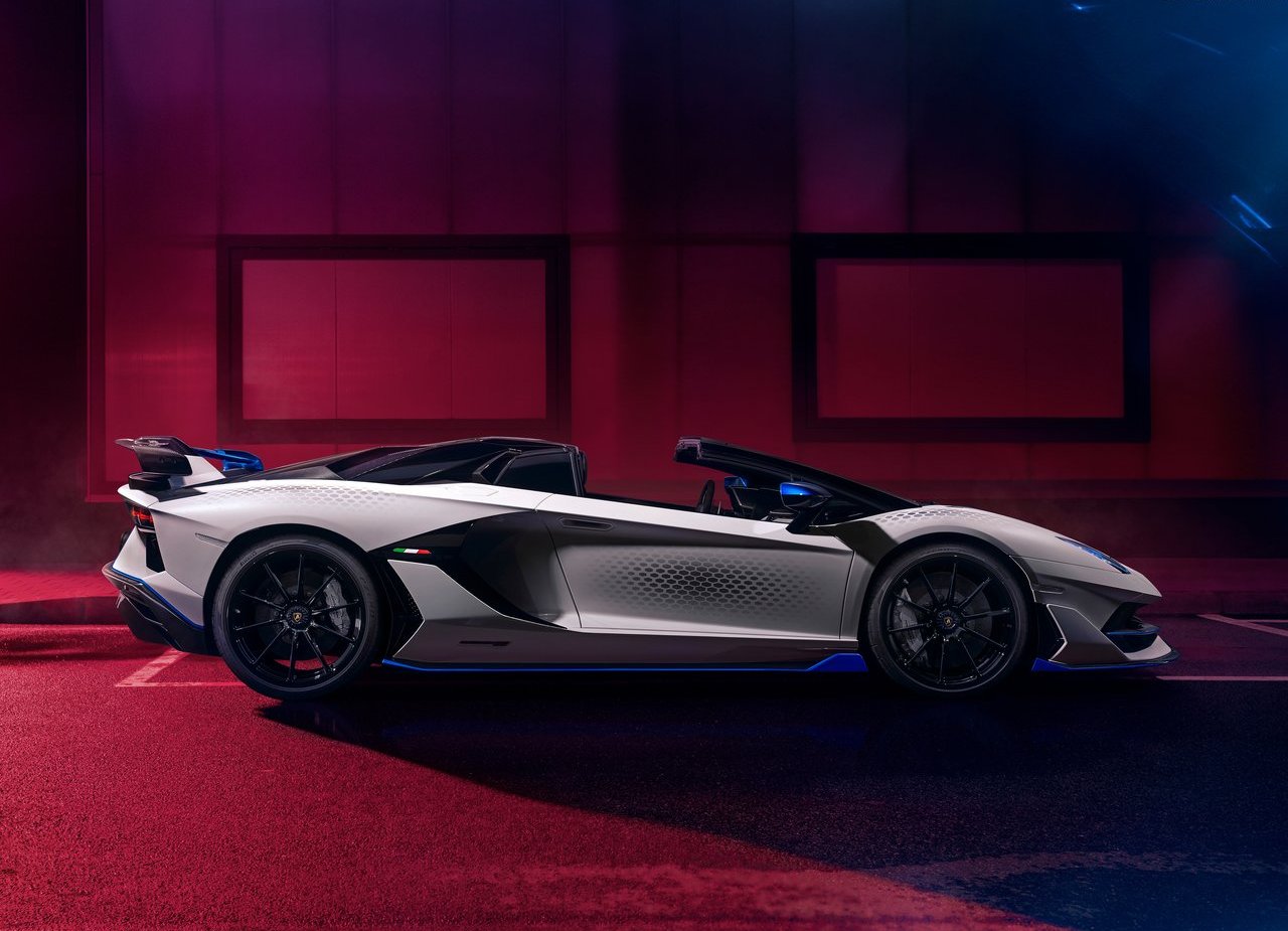 LAMBORGHINI AVENTADOR SVJ ROADSTER XAGO EDITION, foto 4