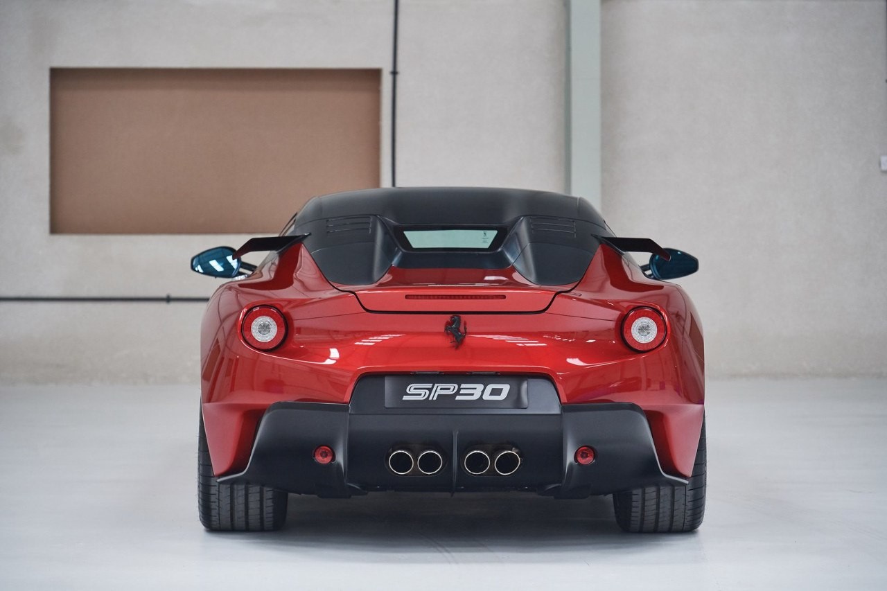 FERRARI SP30 ARYA, foto 4
