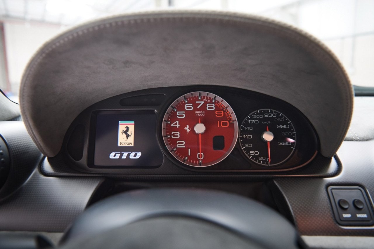 FERRARI SP30 ARYA, foto 6