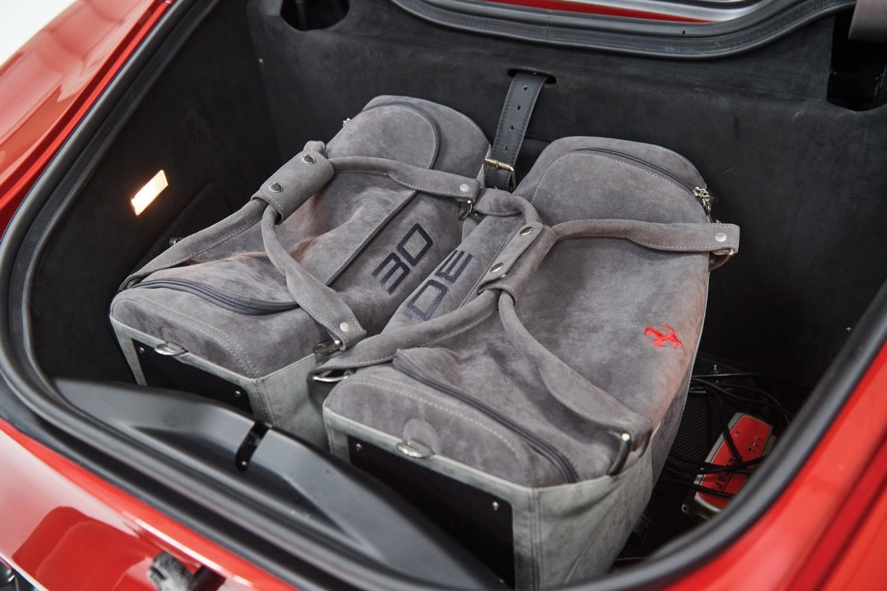FERRARI SP30 ARYA, foto 9