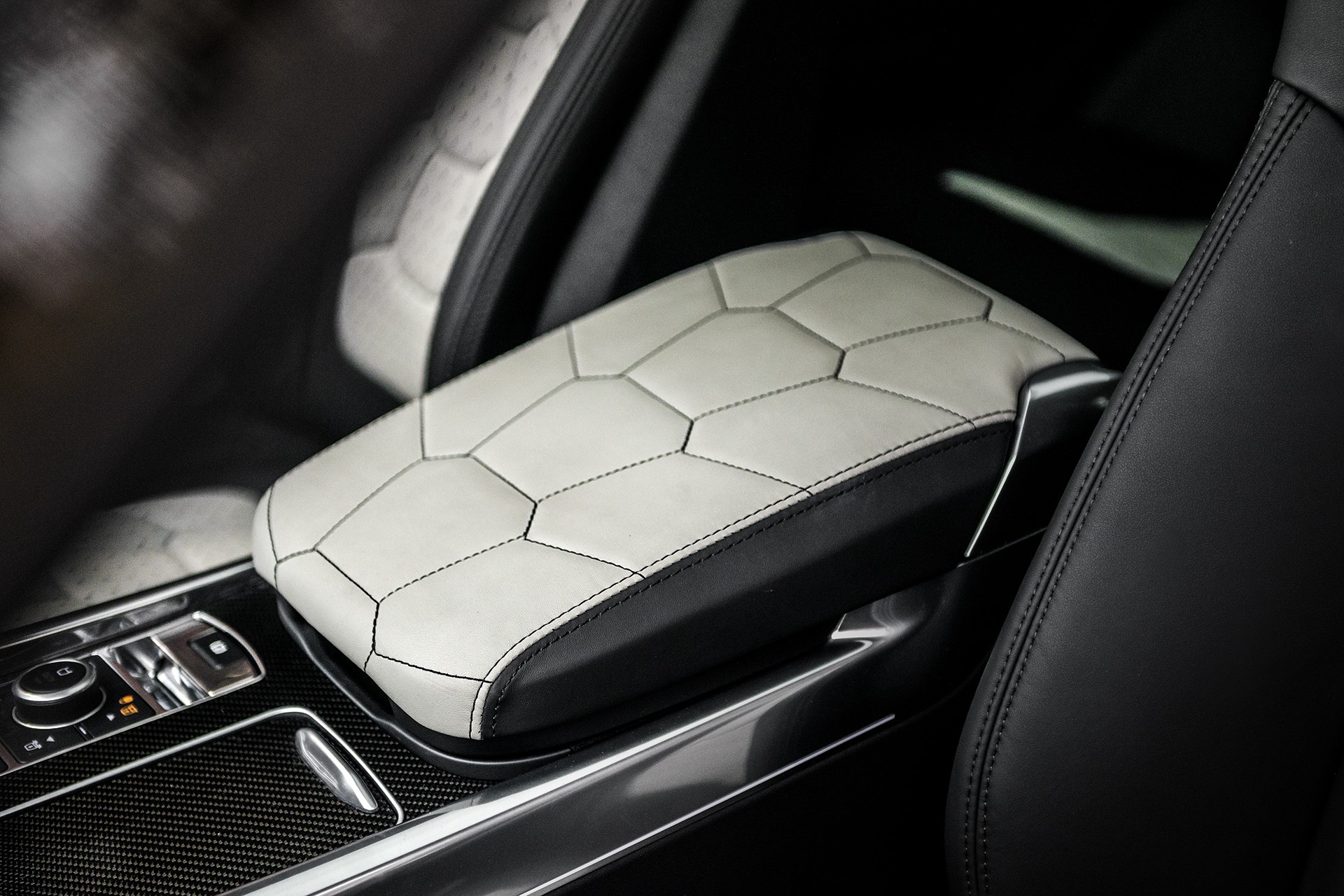 2020 - RANGE ROVER SPORT SVR PACE CAR BY PROJECT KAHN, foto 27