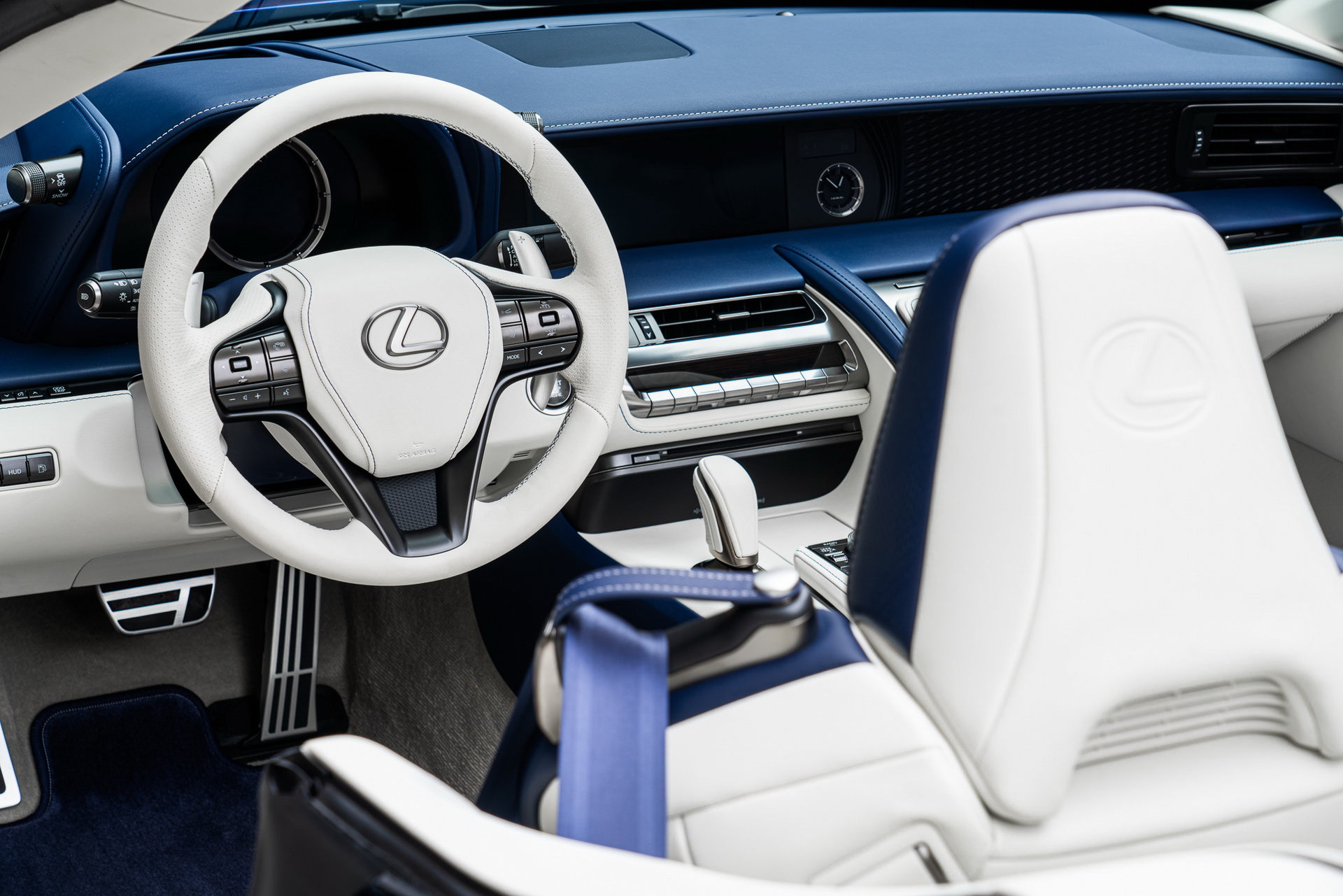 LEXUS LC 500 CONVERTIBLE REGATTA EDITION, foto 36