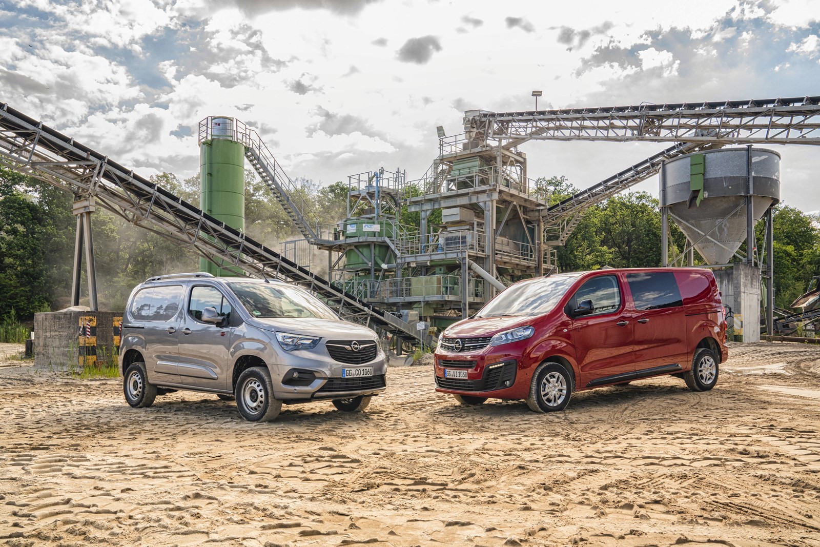 2020 - OPEL COMBO CARGO & VIVARO 4X4 BY DANGEL, foto 2