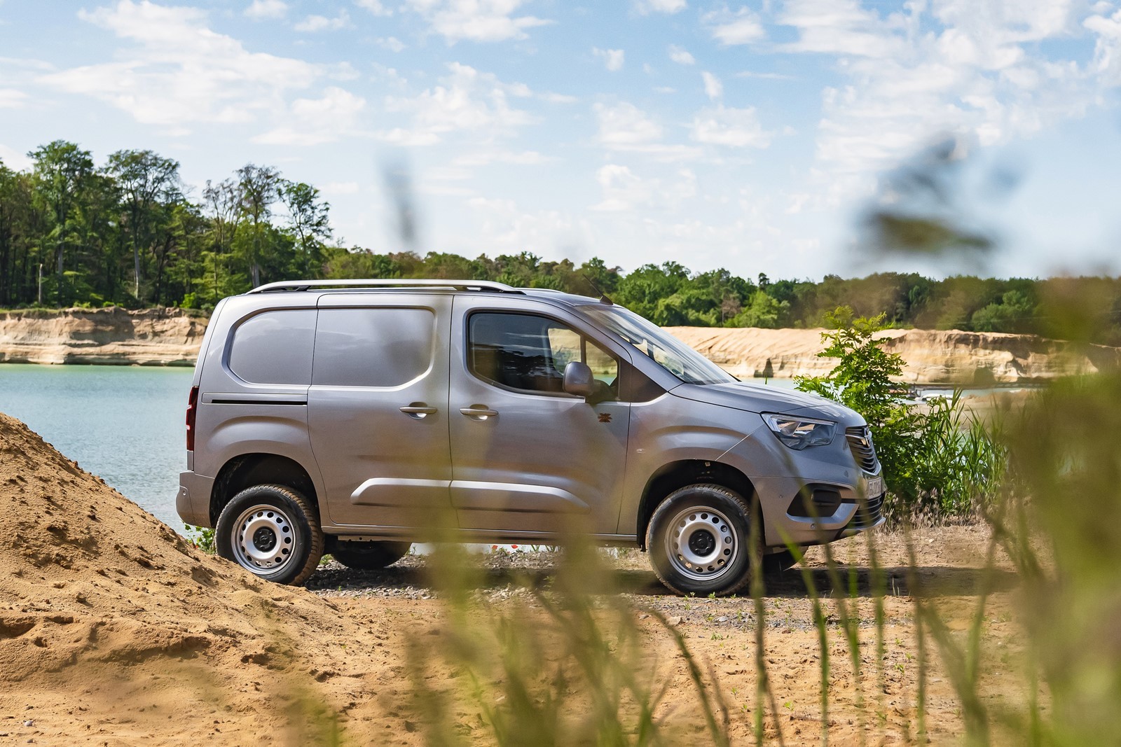 2020 - OPEL COMBO CARGO & VIVARO 4X4 BY DANGEL, foto 6