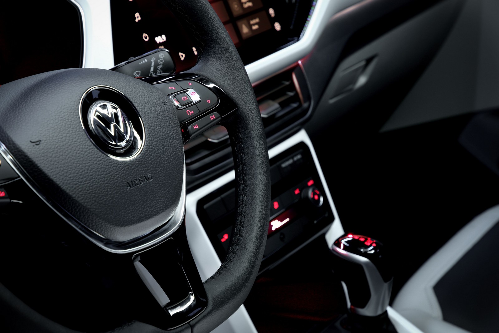 2021 - VOLKSWAGEN T-CROSS BRASIL, foto 22