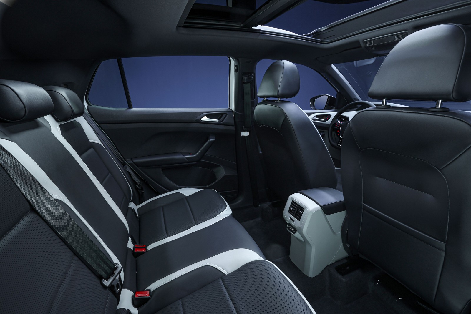 2021 - VOLKSWAGEN T-CROSS BRASIL, foto 29