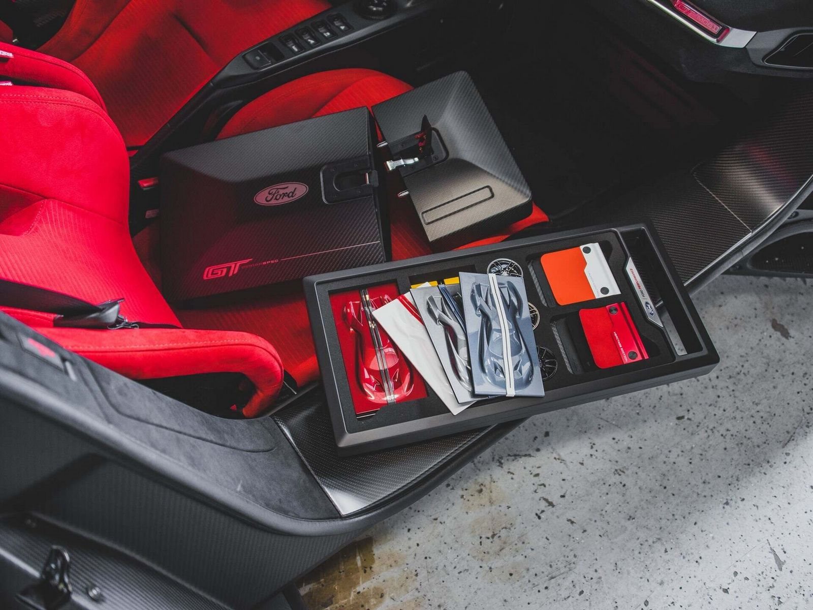 FORD GT HERITAGE EDITION, foto 73