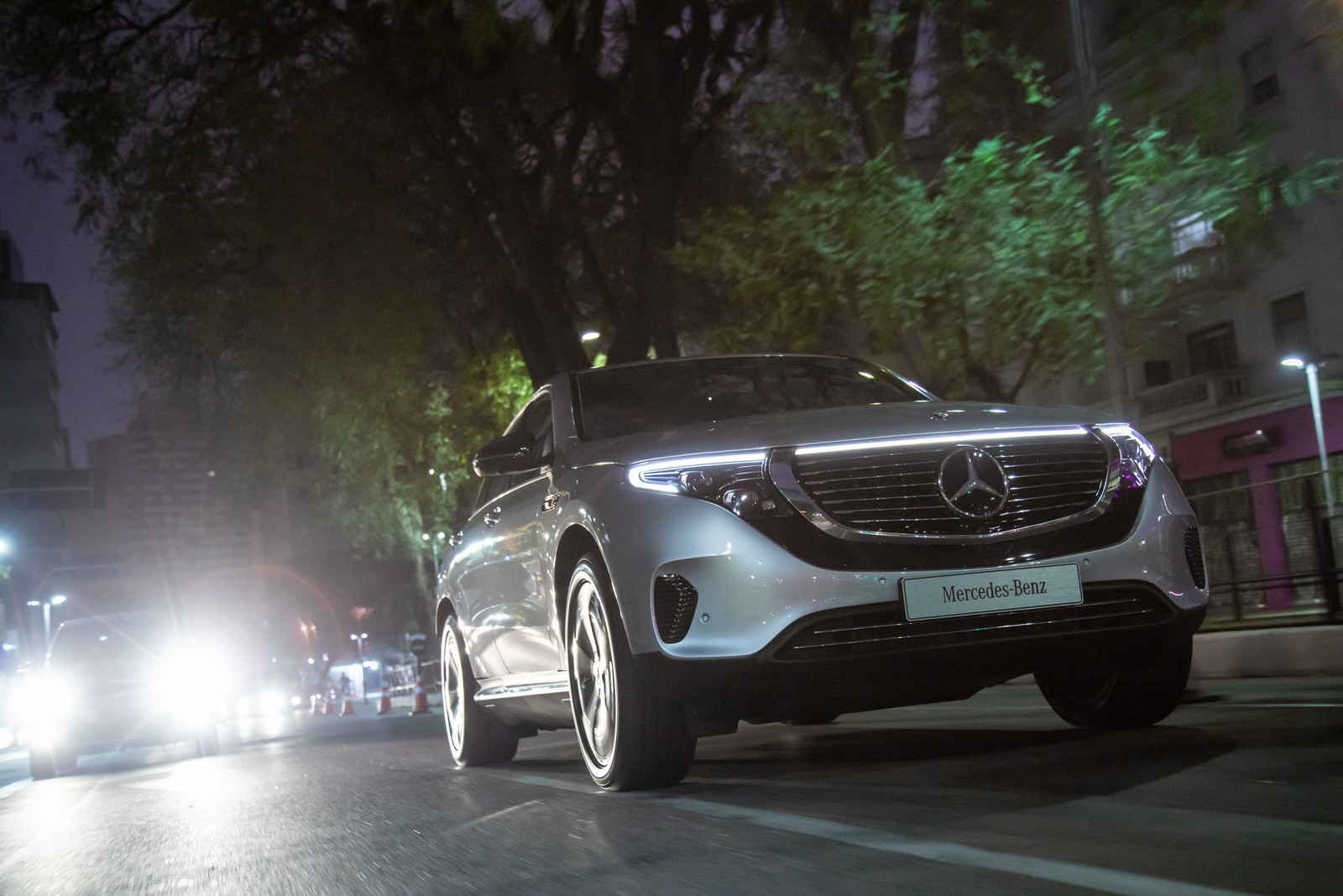 2021 - MERCEDES-BENZ EQC 400, foto 1