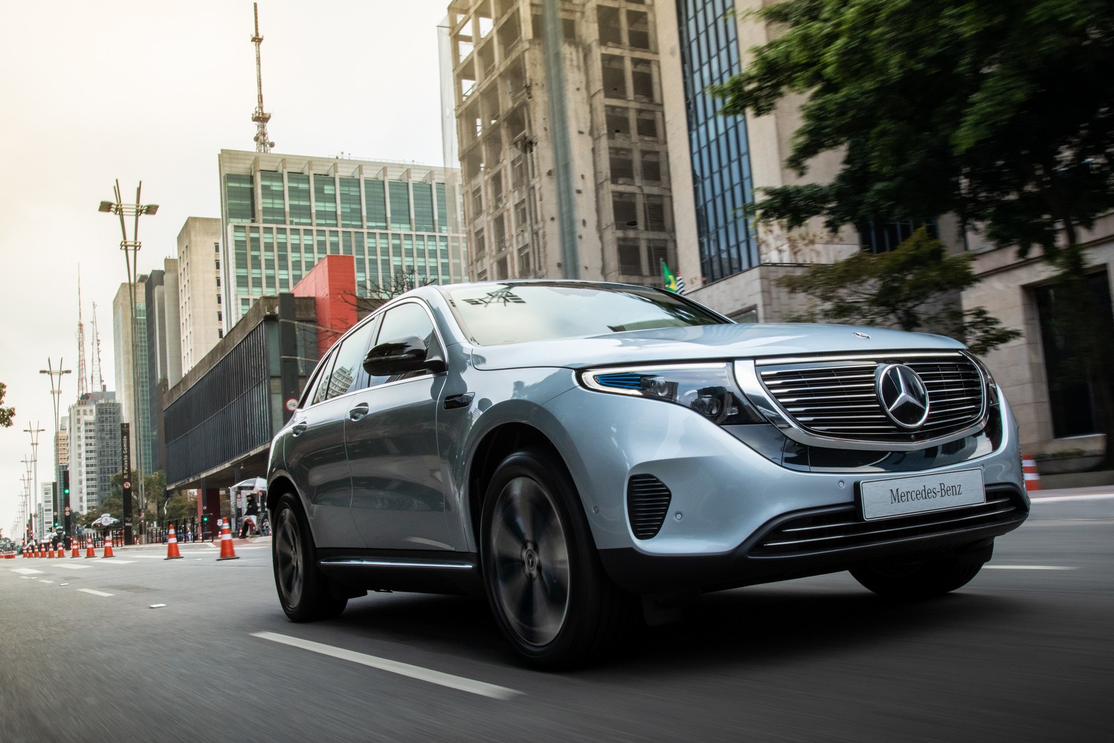 2021 - MERCEDES-BENZ EQC 400, foto 16