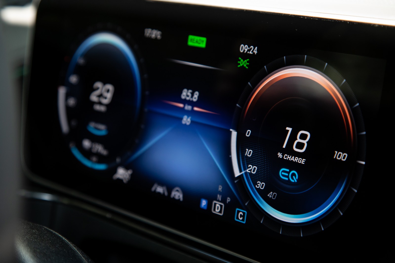 2021 - MERCEDES-BENZ EQC 400, foto 31