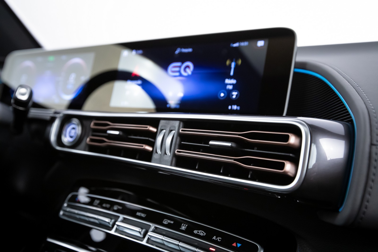 2021 - MERCEDES-BENZ EQC 400, foto 50