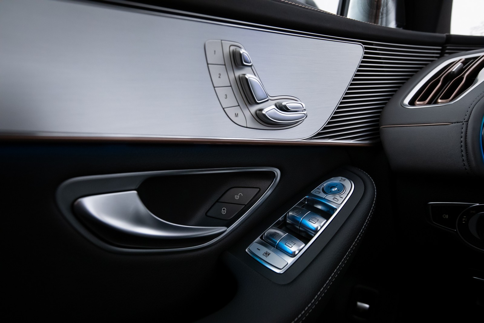 2021 - MERCEDES-BENZ EQC 400, foto 53