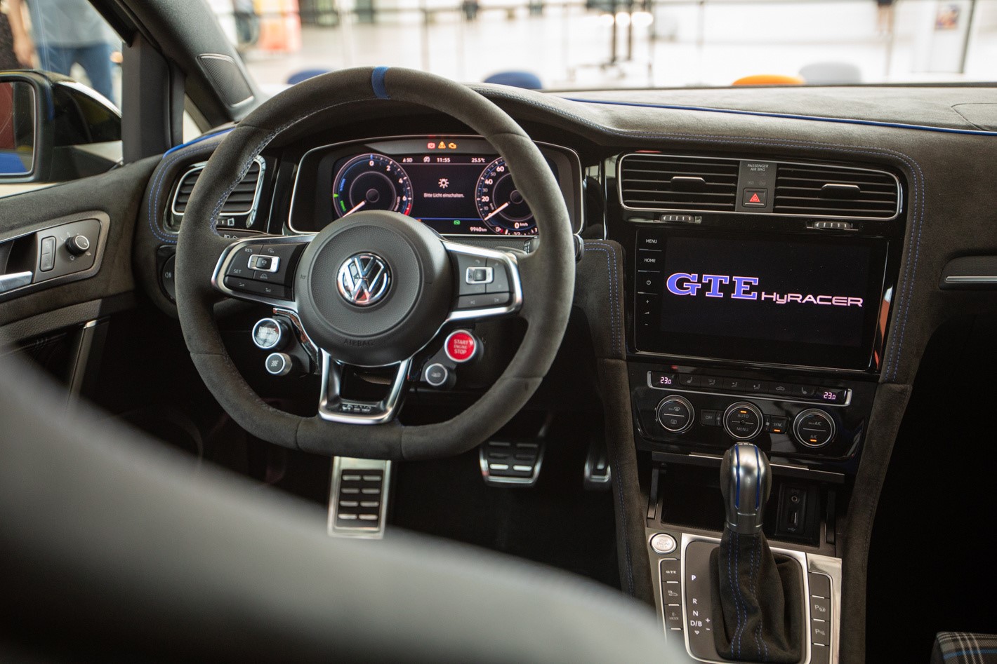 2020 - VOLKSWAGEN GOLF GTE HYRACER, foto 2