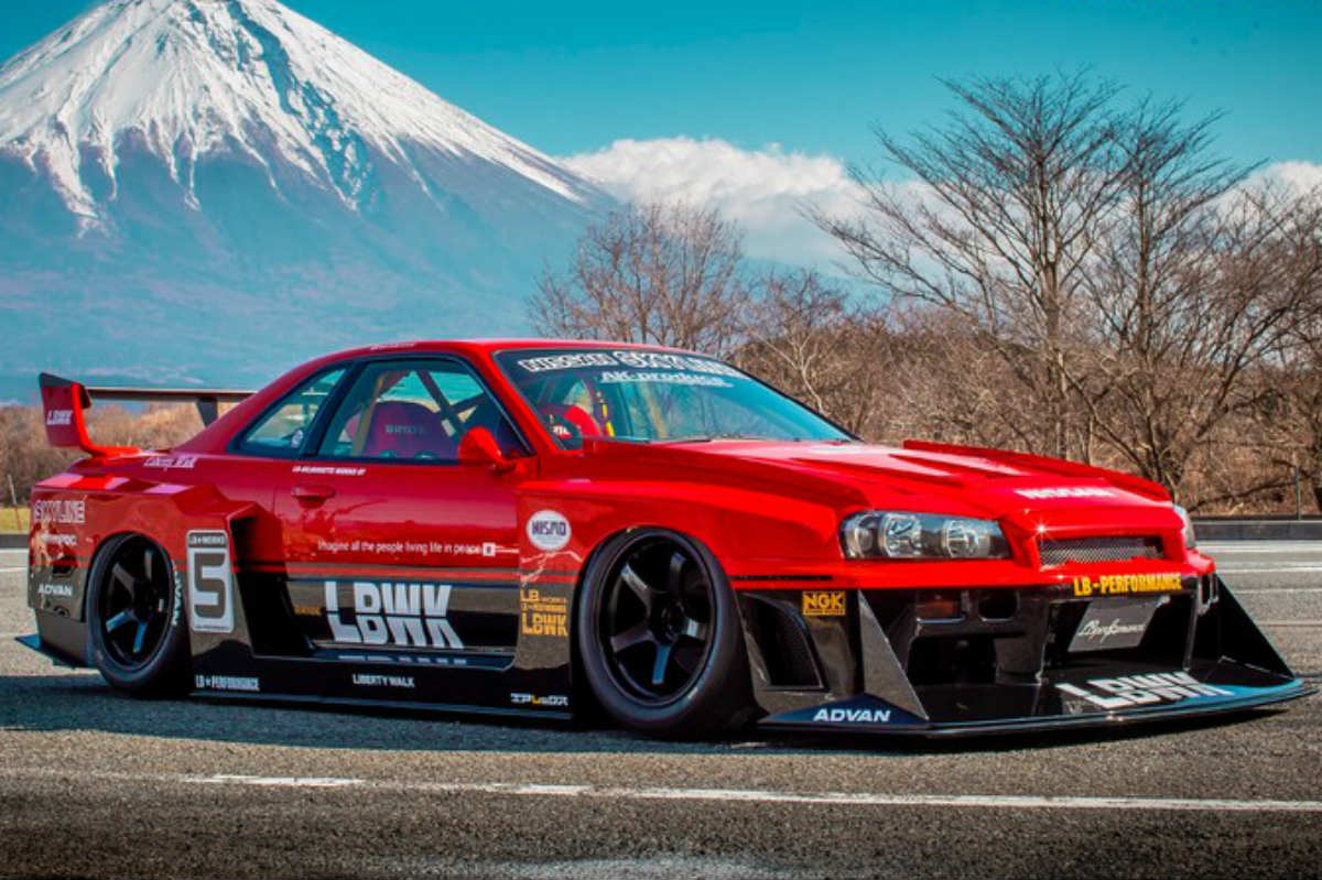1983 - NISSAN SKYLINE GT-R R34 BY LIBERTY WALK, foto 1
