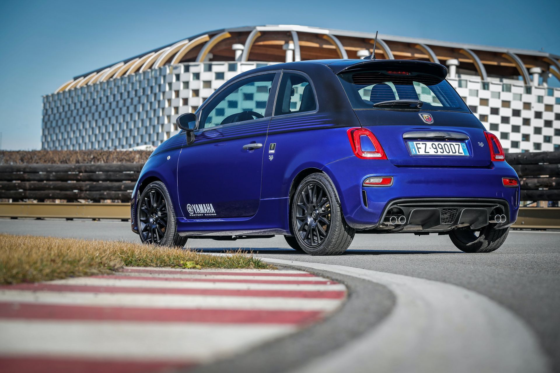 2020 - FIAT 595 ABARTH MONSTER ENERGY YAMAHA, foto 13