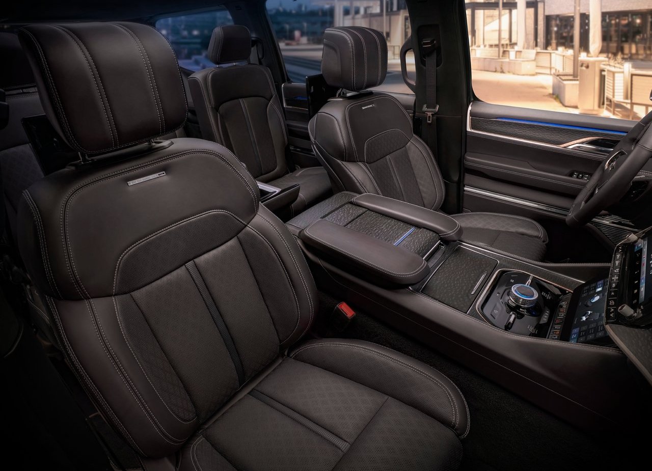 JEEP GRAND WAGONEER CONCEPT, foto 28