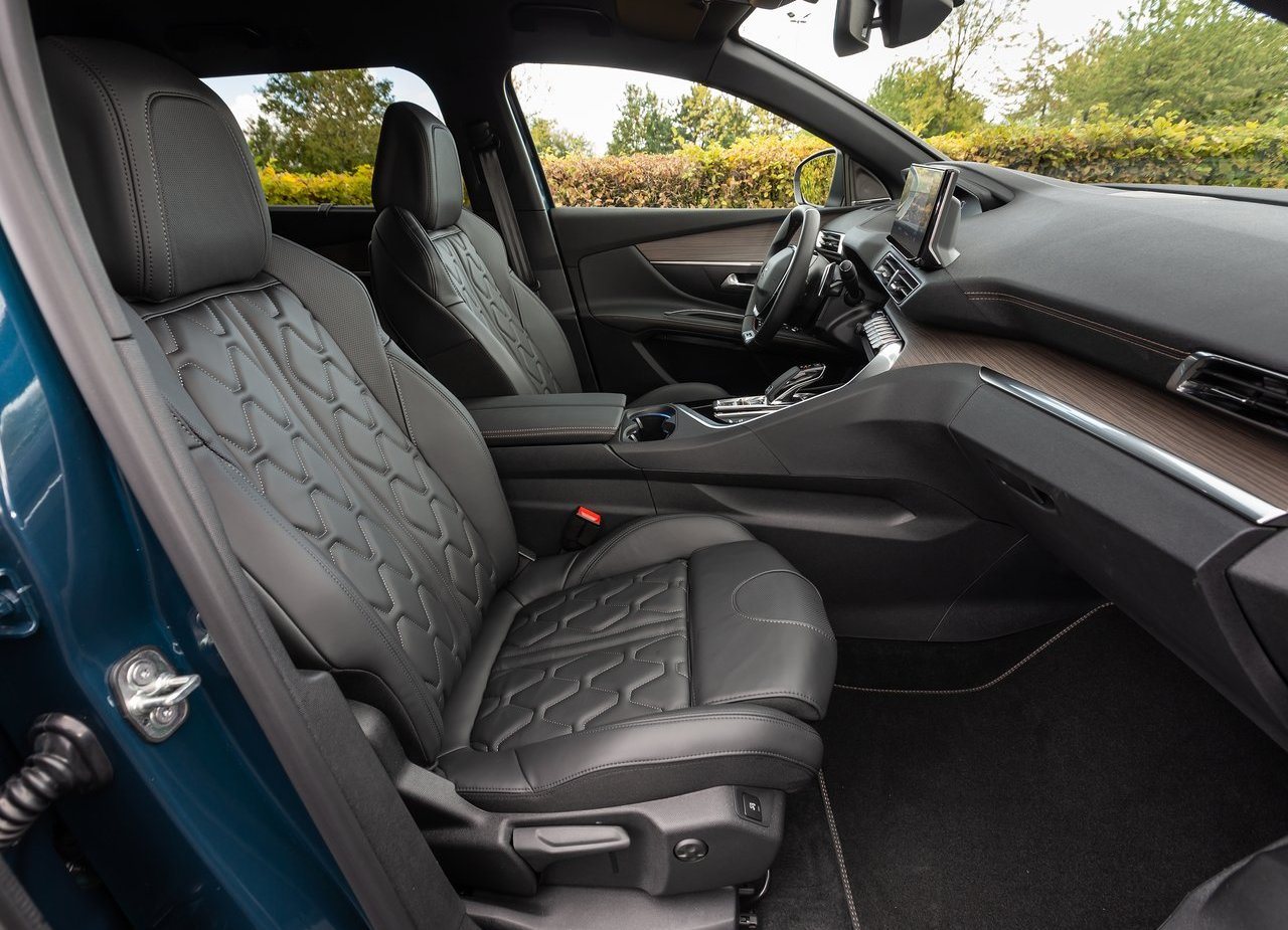 2021 - PEUGEOT 5008, foto 92