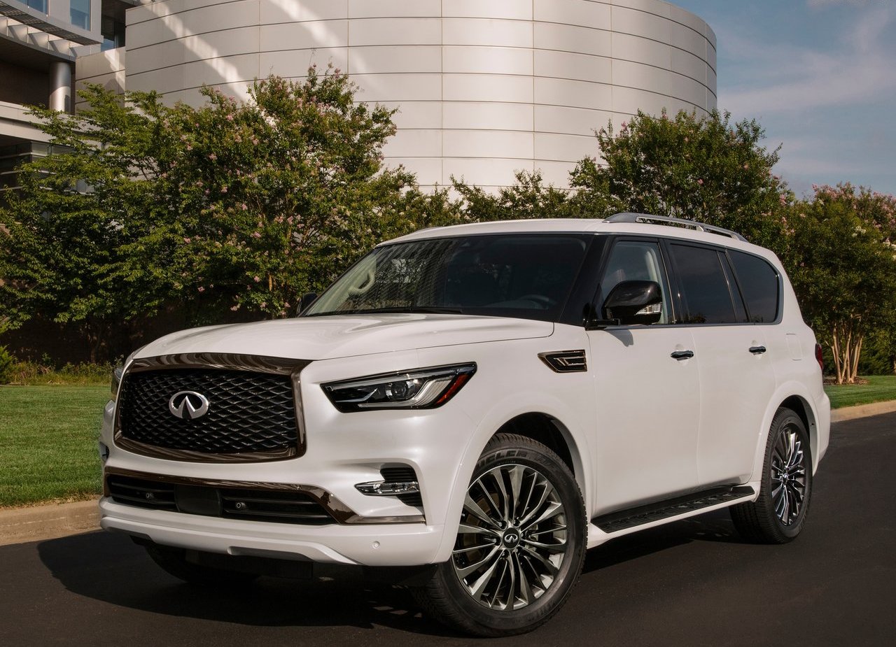 2021 - INFINITI QX80, foto 2