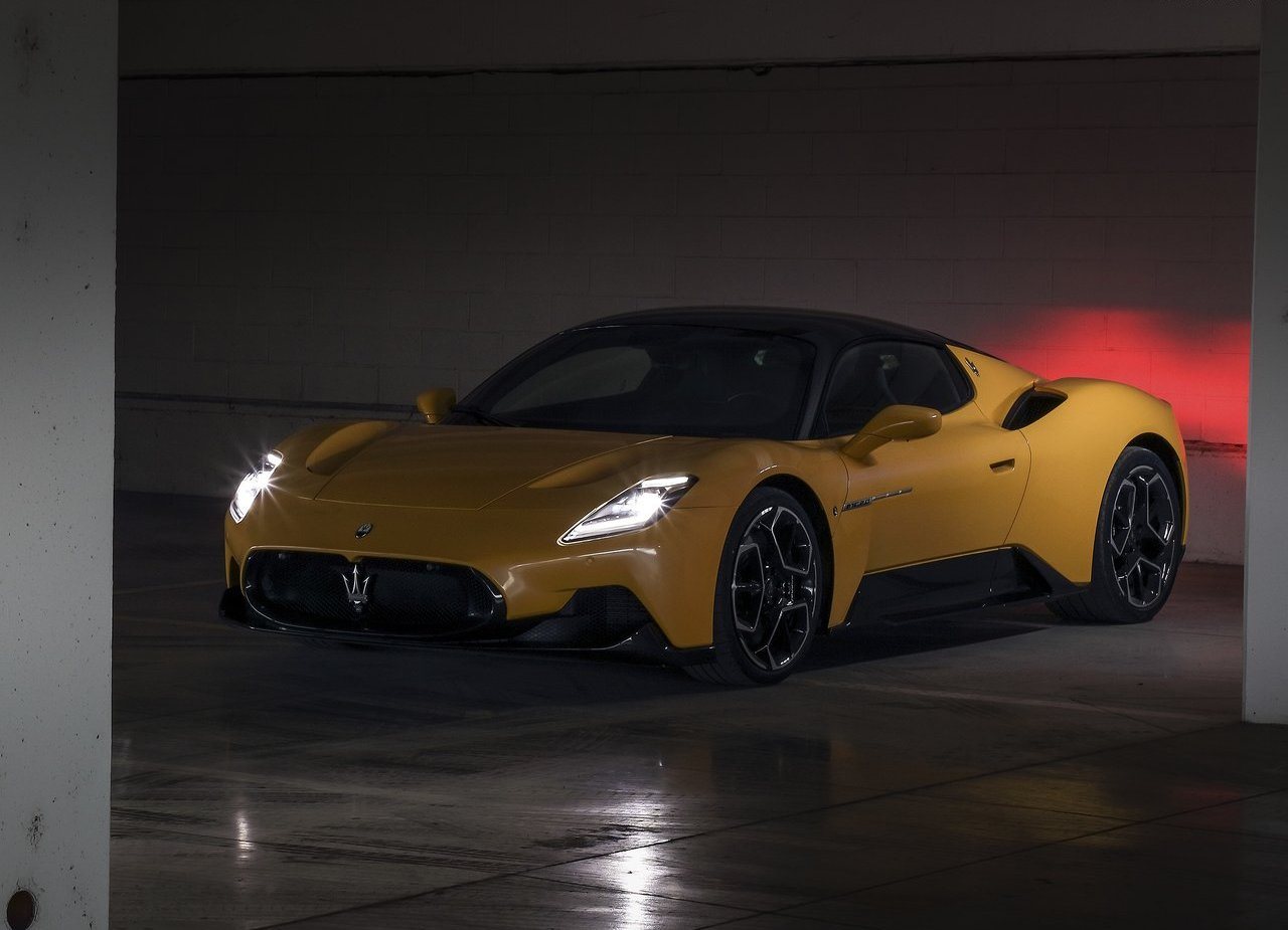 MASERATI MC20, foto 7