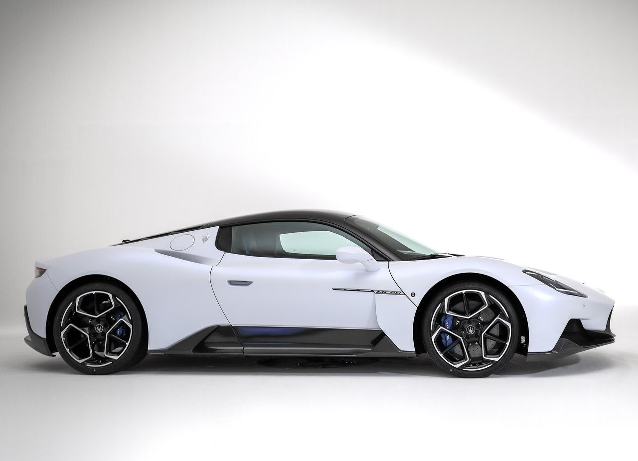 MASERATI MC20, foto 36