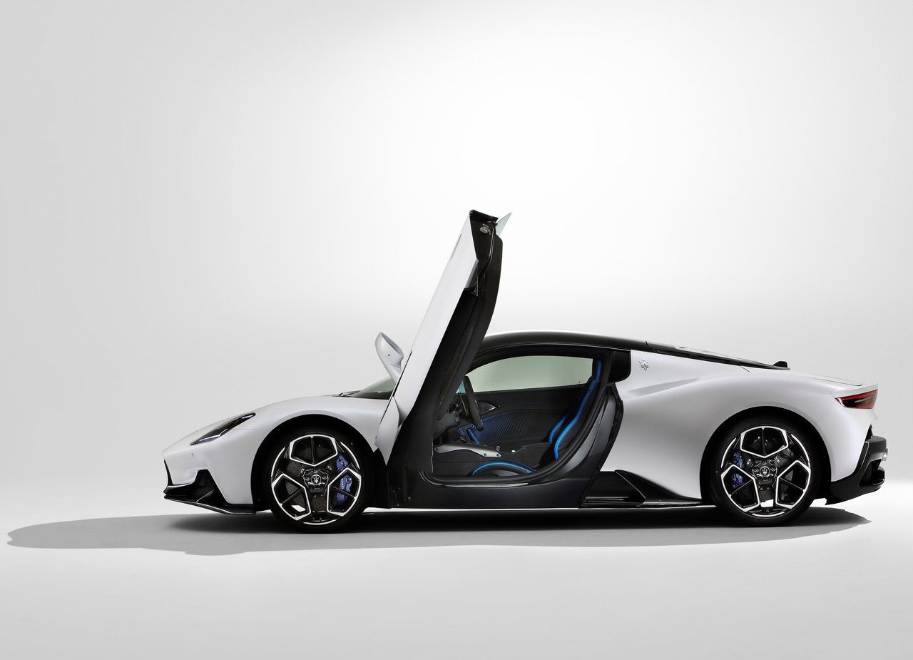 MASERATI MC20, foto 37
