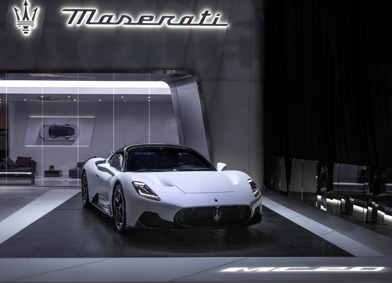 MASERATI MC20, foto 49