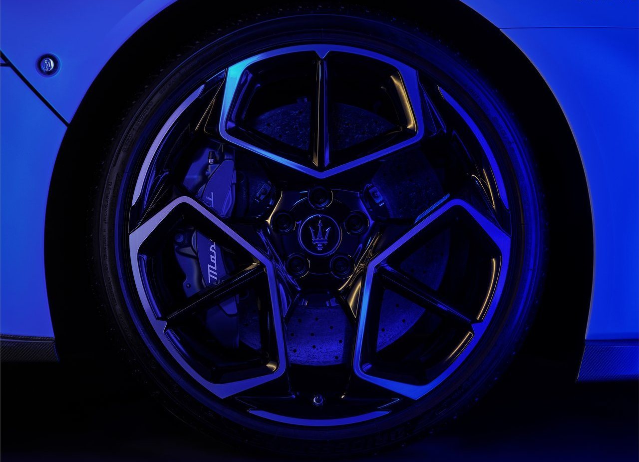 MASERATI MC20, foto 96