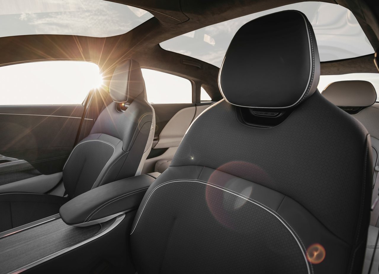 LUCID AIR, foto 17