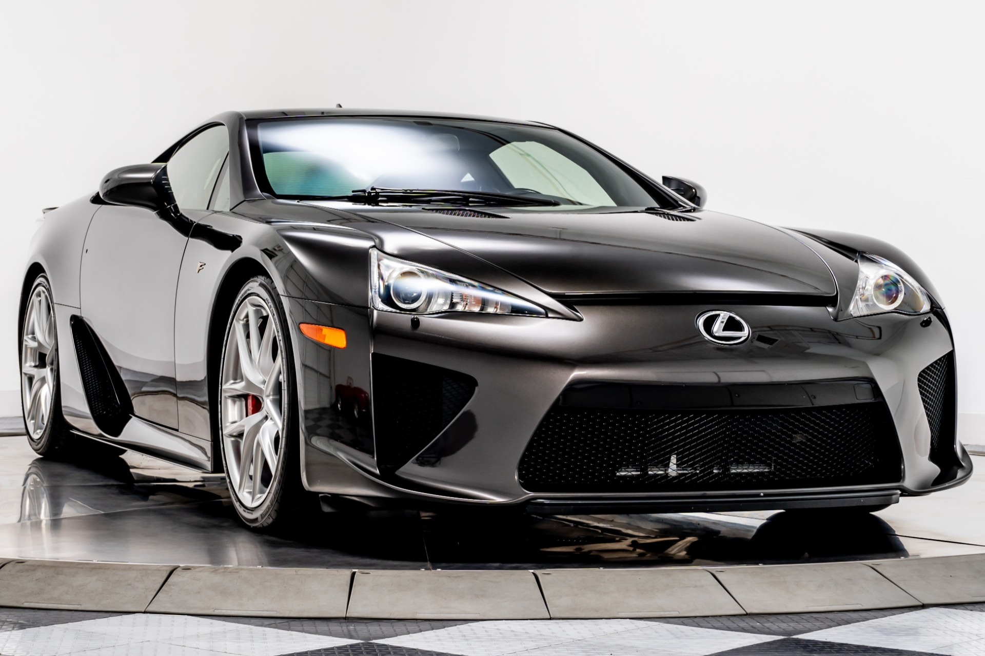 2012 - LEXUS LFA BROWN STONE, foto 1