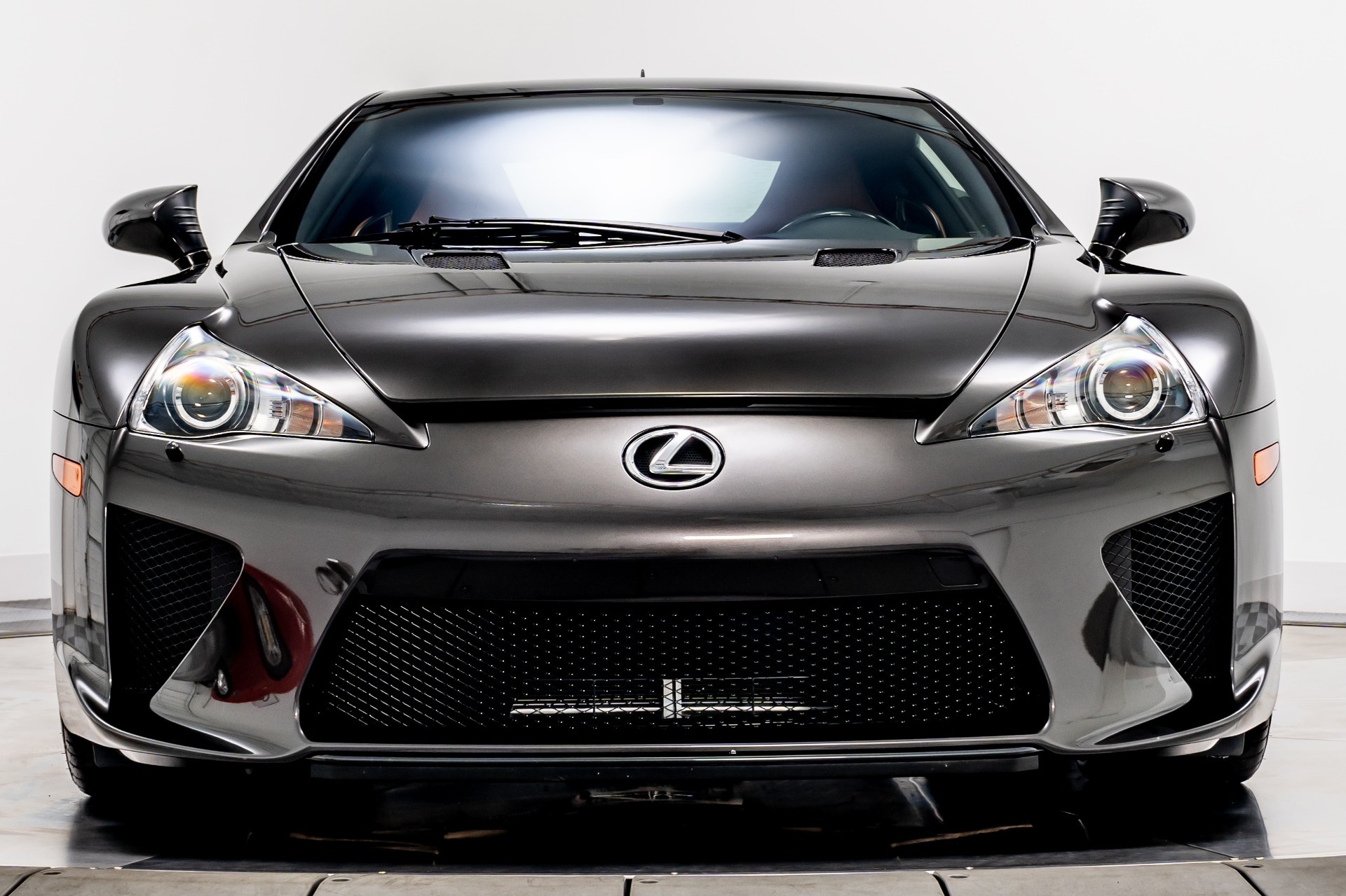 2012 - LEXUS LFA BROWN STONE, foto 2