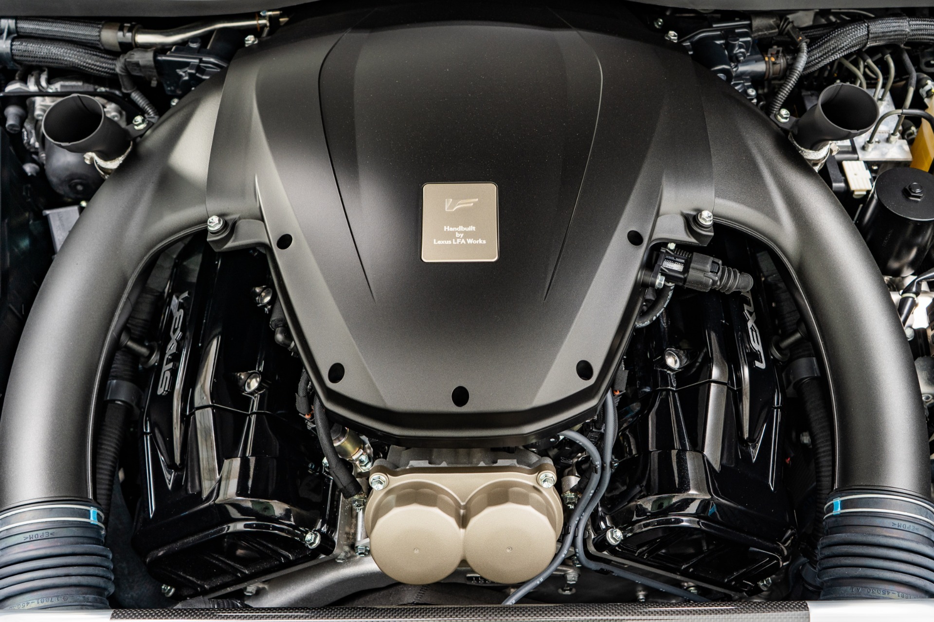 2012 - LEXUS LFA BROWN STONE, foto 10