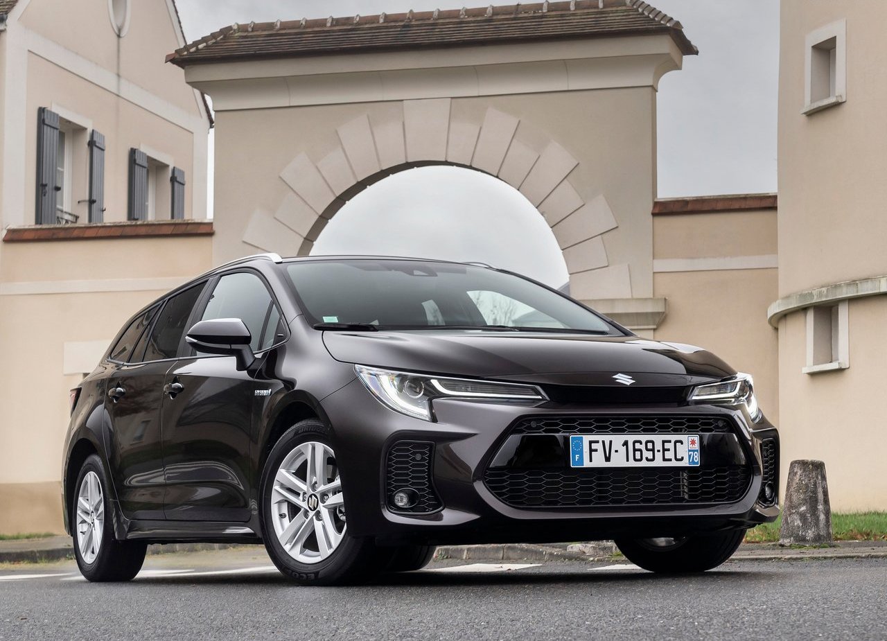 2021 - SUZUKI SWACE, foto 1
