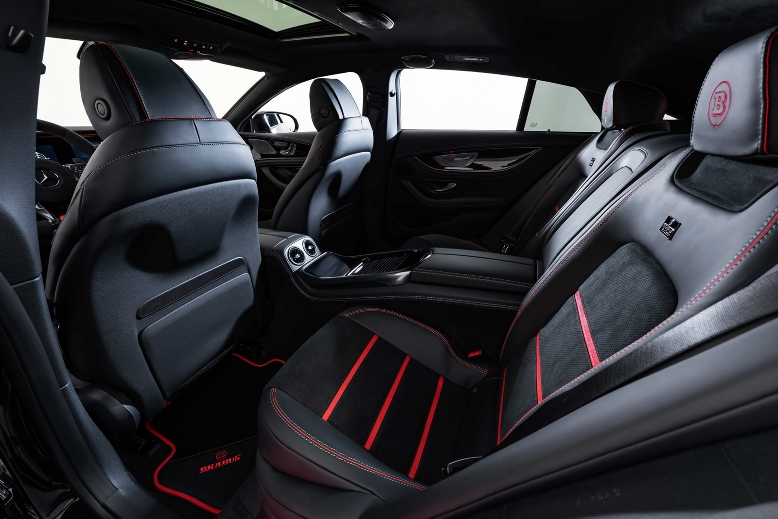 MERCEDES-AMG GT 4-DOOR BRABUS 800, foto 65