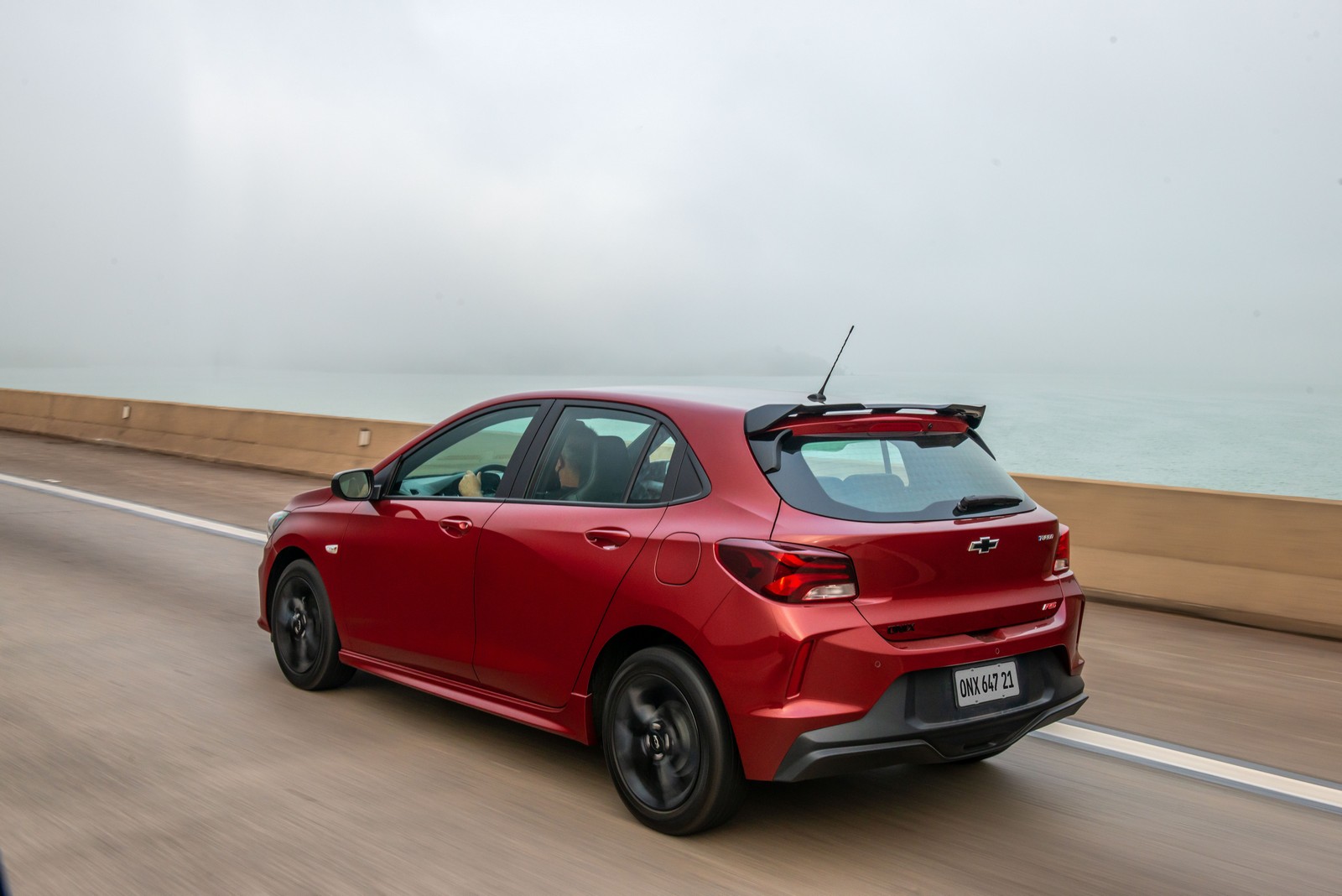 2021 - CHEVROLET ONIX RS, foto 13